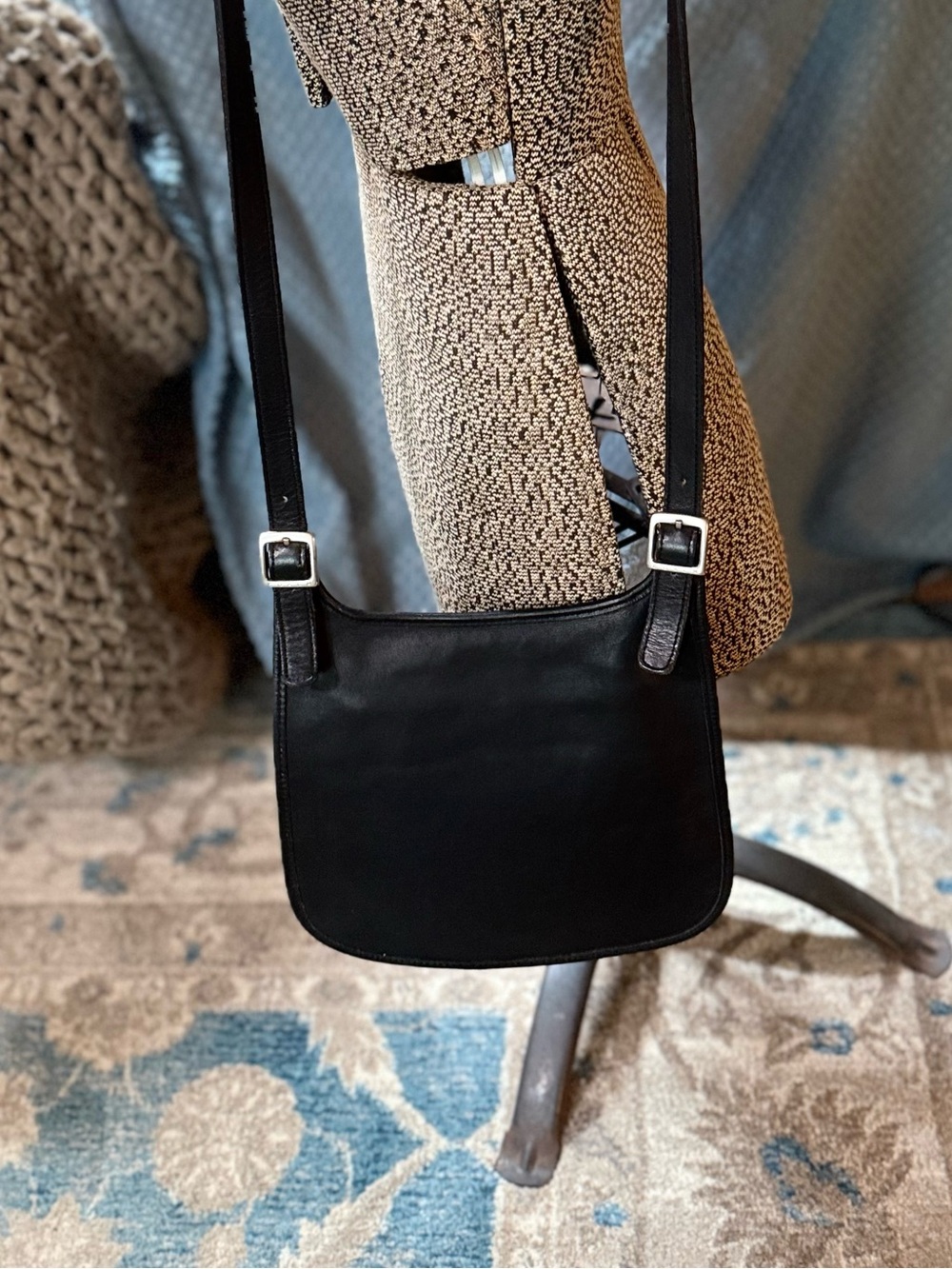 Vtg 1999 Coach Hippie Bag A9P-9135